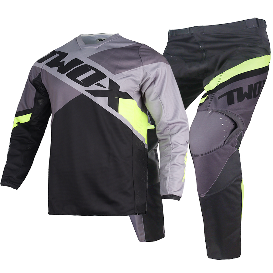 Новый комплект экипировки Two- – обзор и цена Motorcycle Gear On Sale